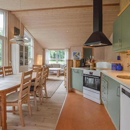 Tatil Evi Four-bedroom In Fårevejle
